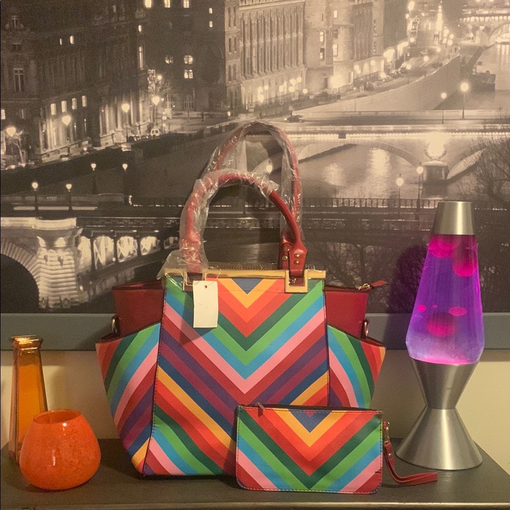 Rainbow Chevron Tote Bag with Wristlet - Multicolor